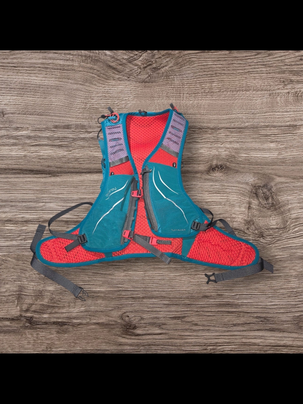 Osprey Dyna 15 Women's Hydration Running Vest Pack – S/M – Reef Teal